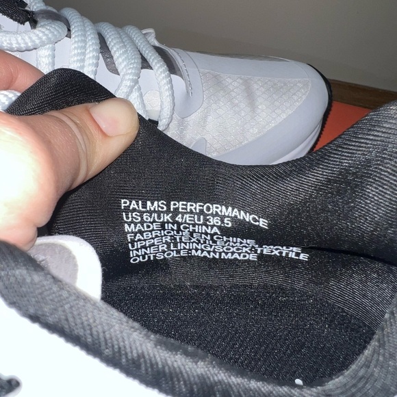 Fabletics Performance Sneakers - Picture 5 of 14